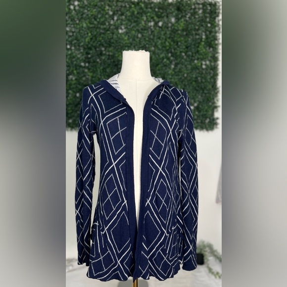 Belldini Sweaters - Belldini Cardigan Size S Hood Open Front Cardigan Blue White Geometric Nordic